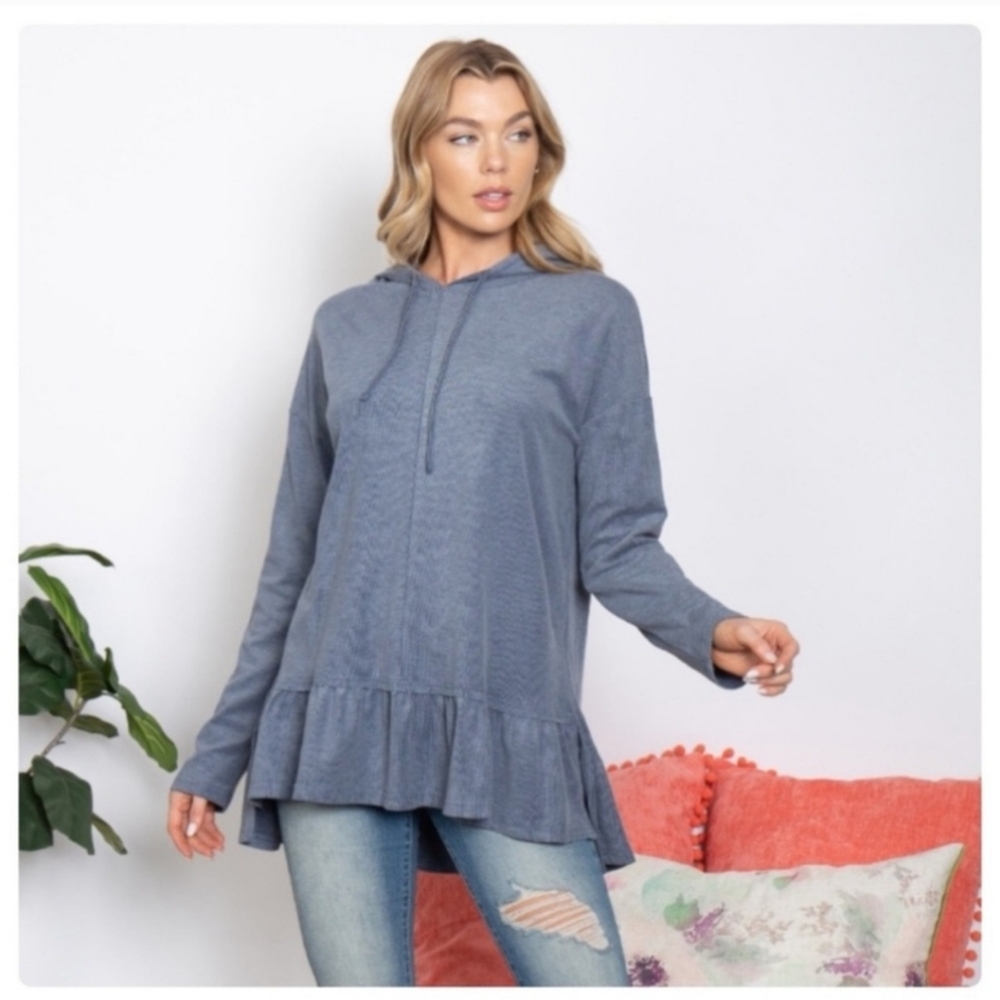 💙 Pretty Blue Hooded Top with Ruffled Hem - Picture 2 of 3